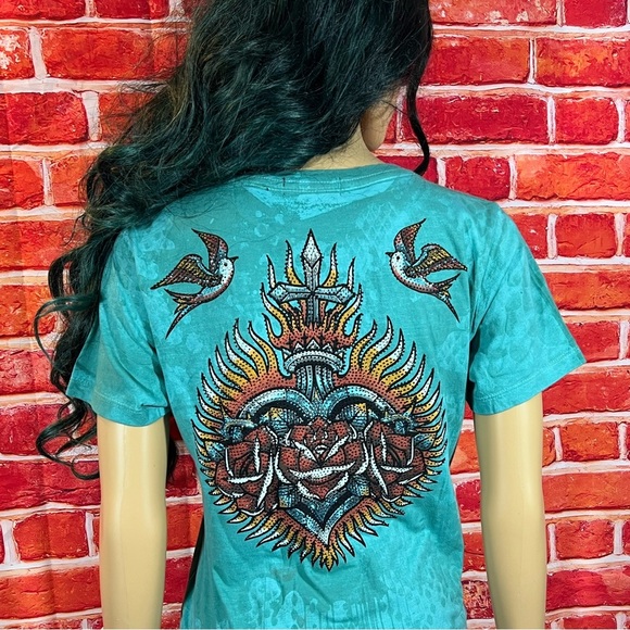 Affliction Women’s T- shirt - Picture 6 of 9